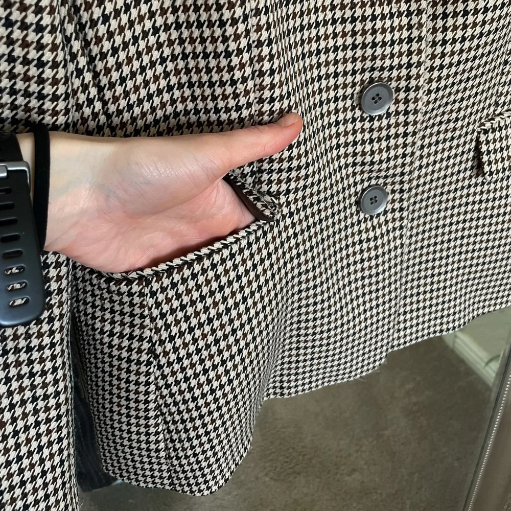 Tahari ASL Blazer - Picture 5 of 10